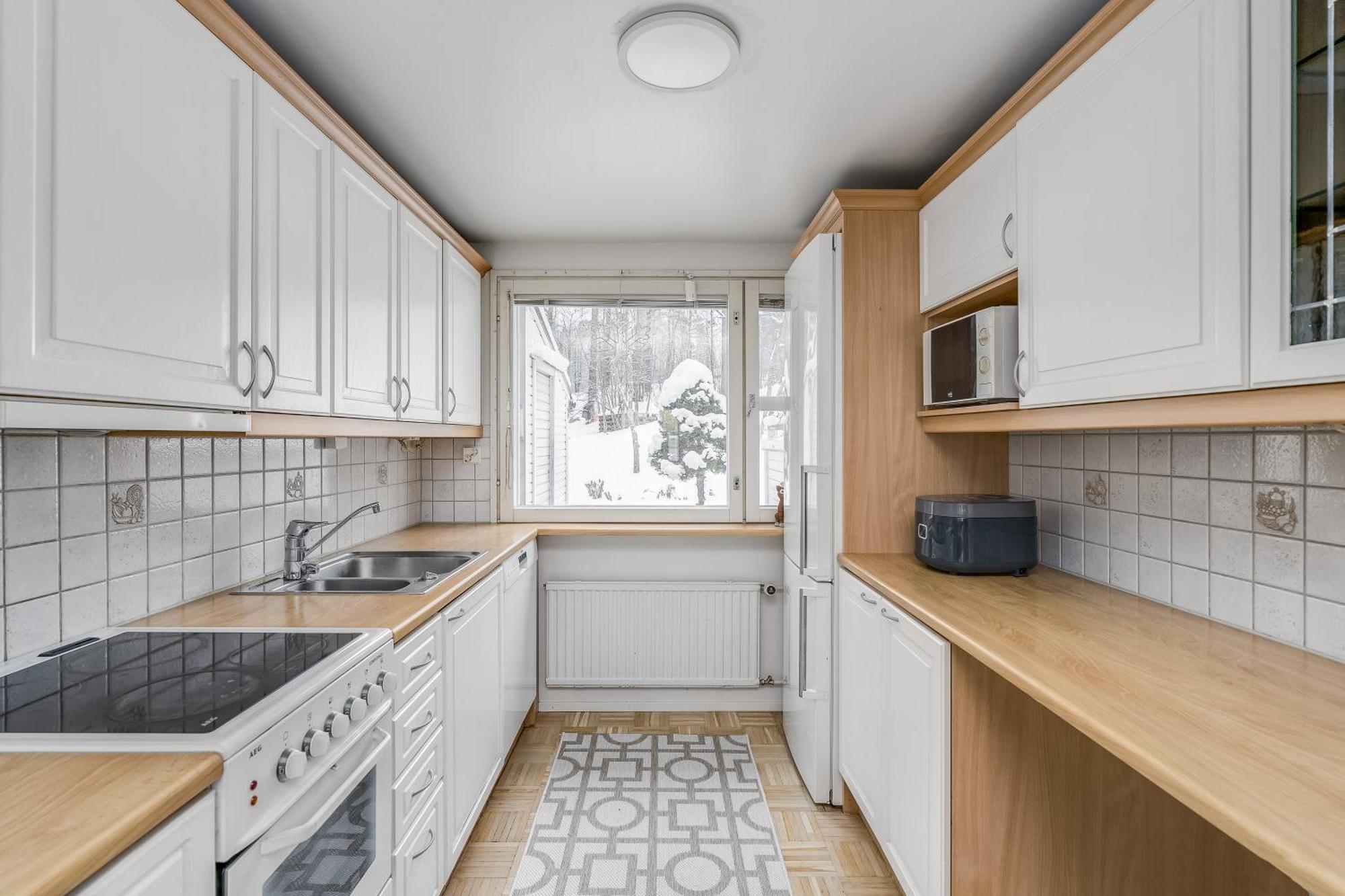 Private Rooms Near Metro, Free Parking,Direct Bus From Airport Helsinki Buitenkant foto